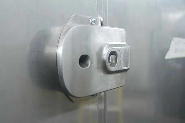 8.8 Marine Door Latch